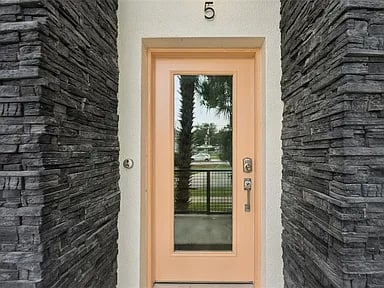 4810 W McElroy Ave #5