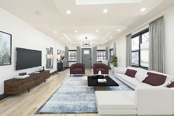 575 East 35th Street