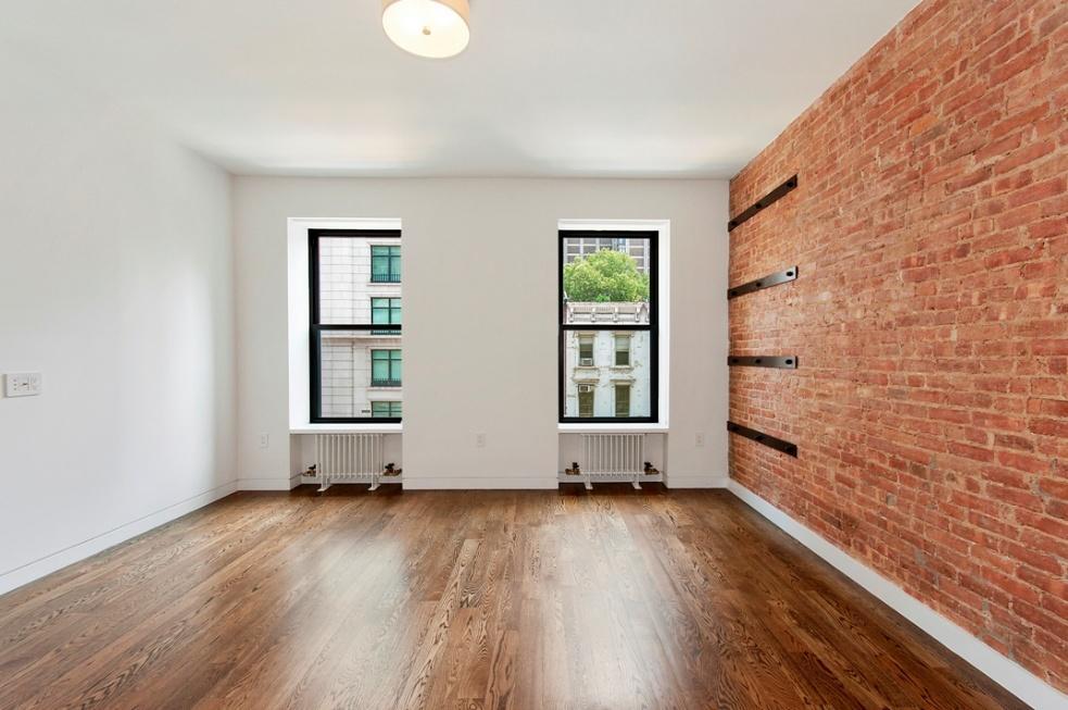 860 Lexington Ave