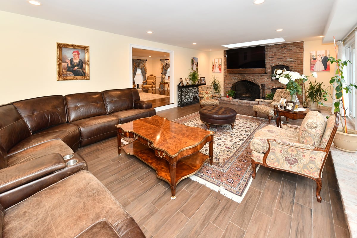 275 Wearimus Rd
