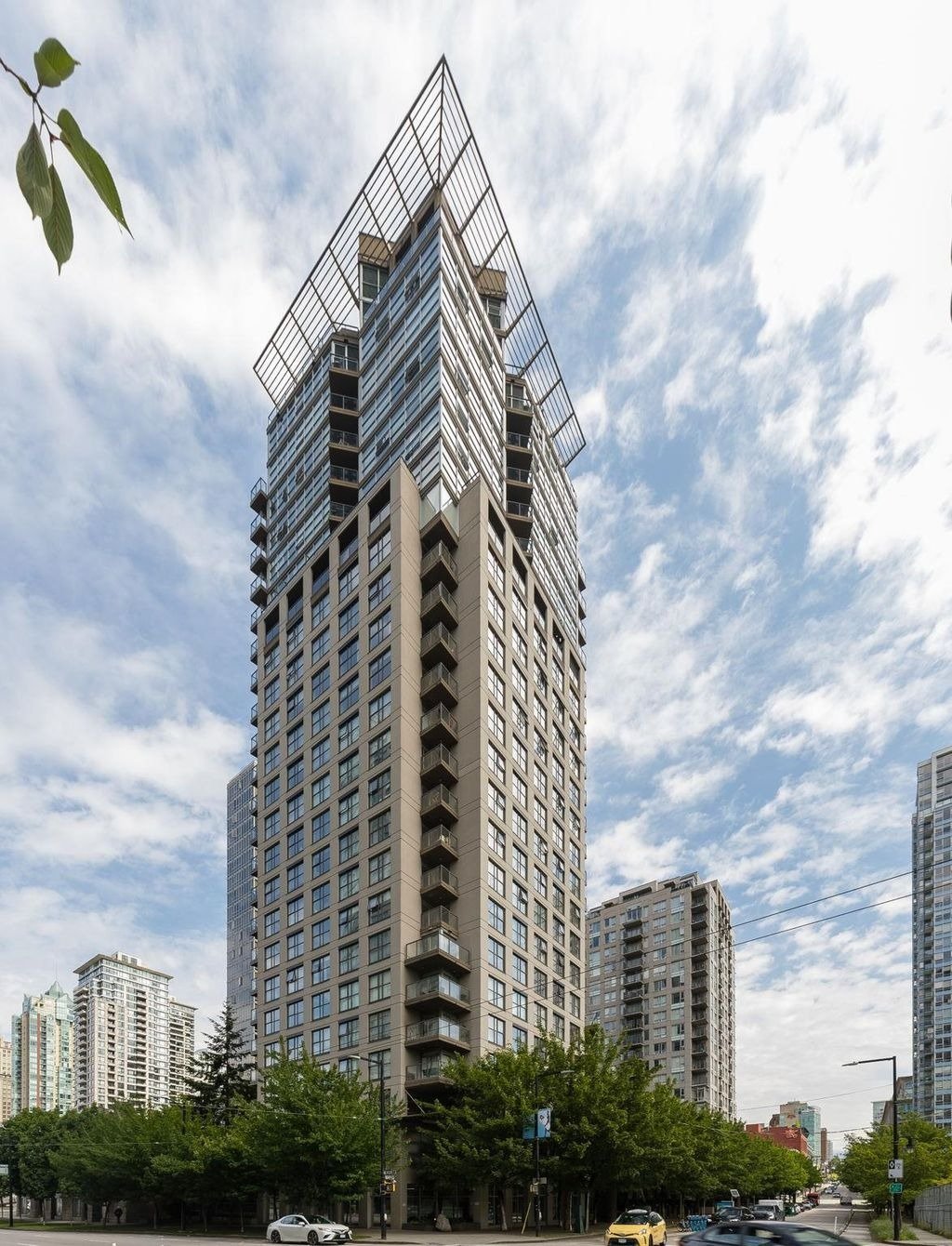 989 Beatty St, #2202