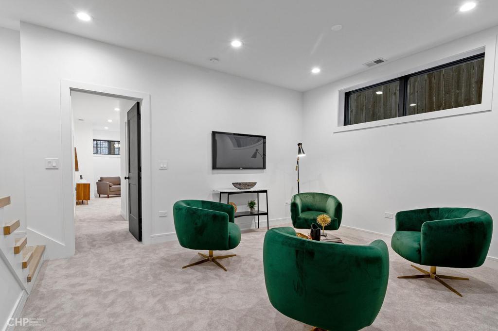 Spacious New Construction Duplex Down: 1717 N Humboldt, #1N 
