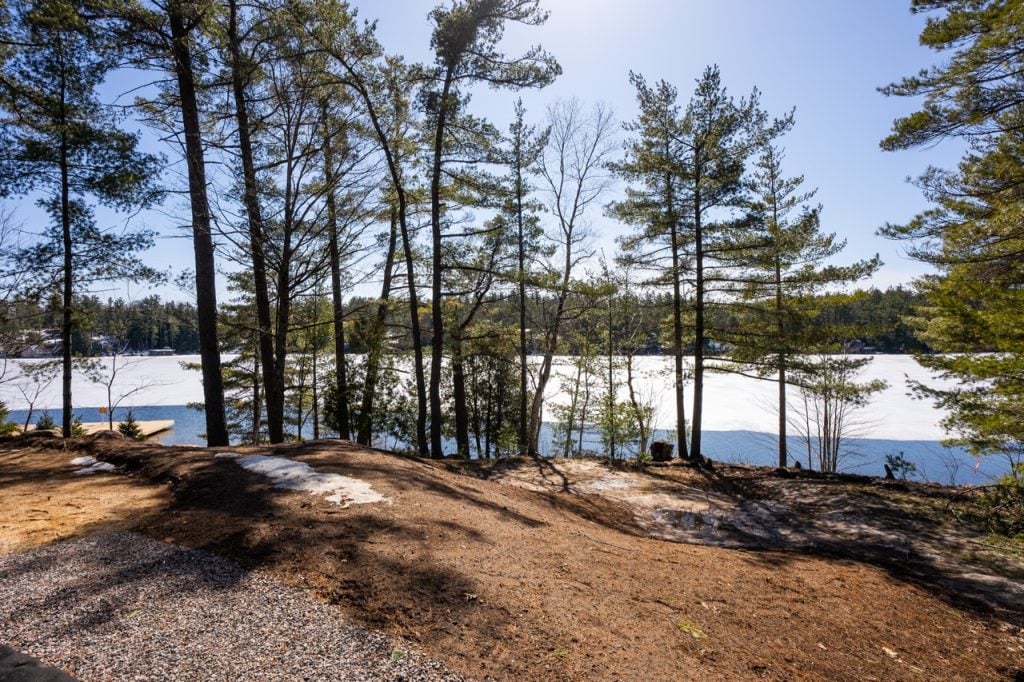 Lake Joseph