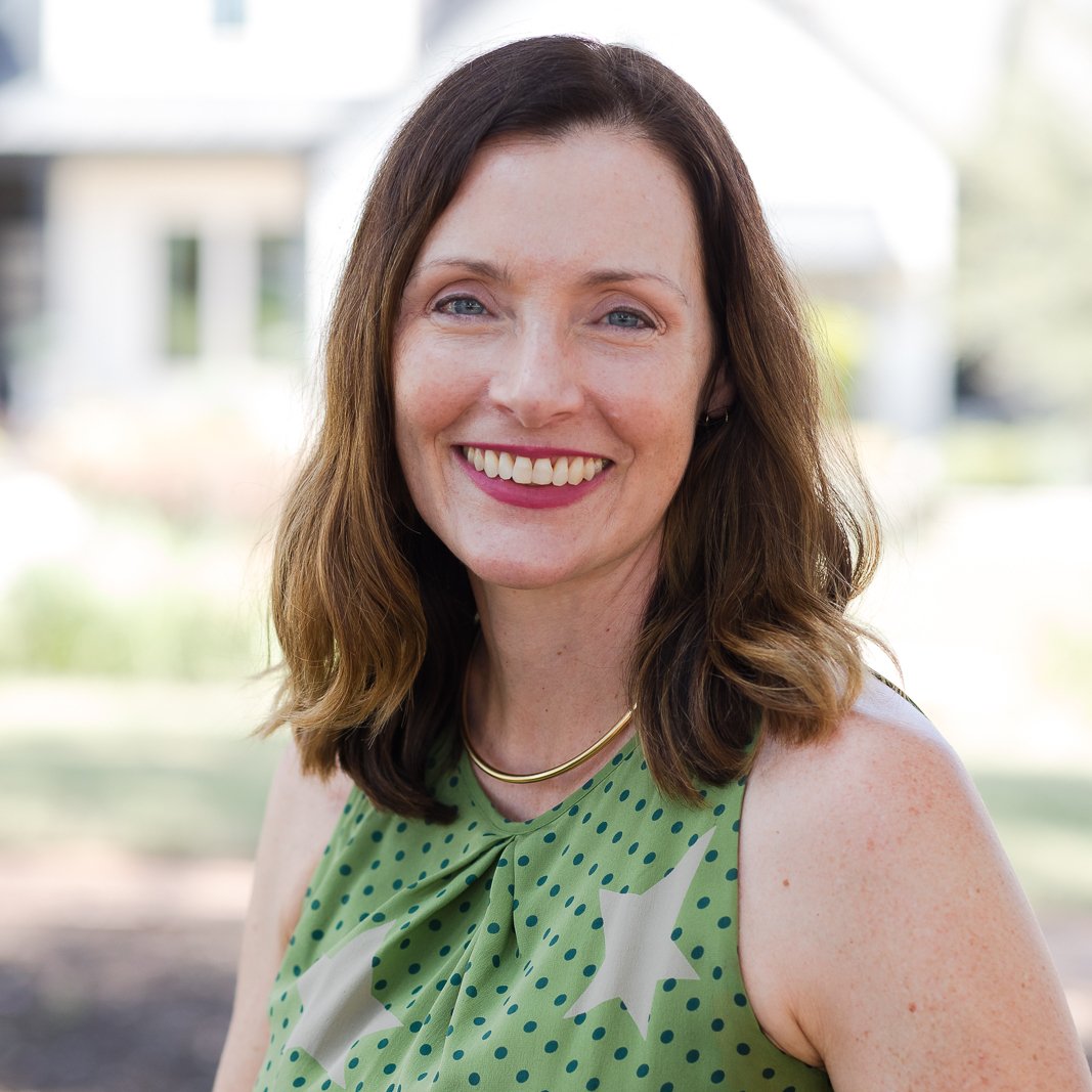 Debbie Trominski Austin, TX Real Estate Agent Headshot