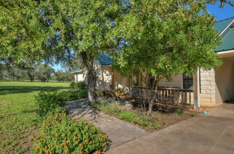 1723 County Road 403