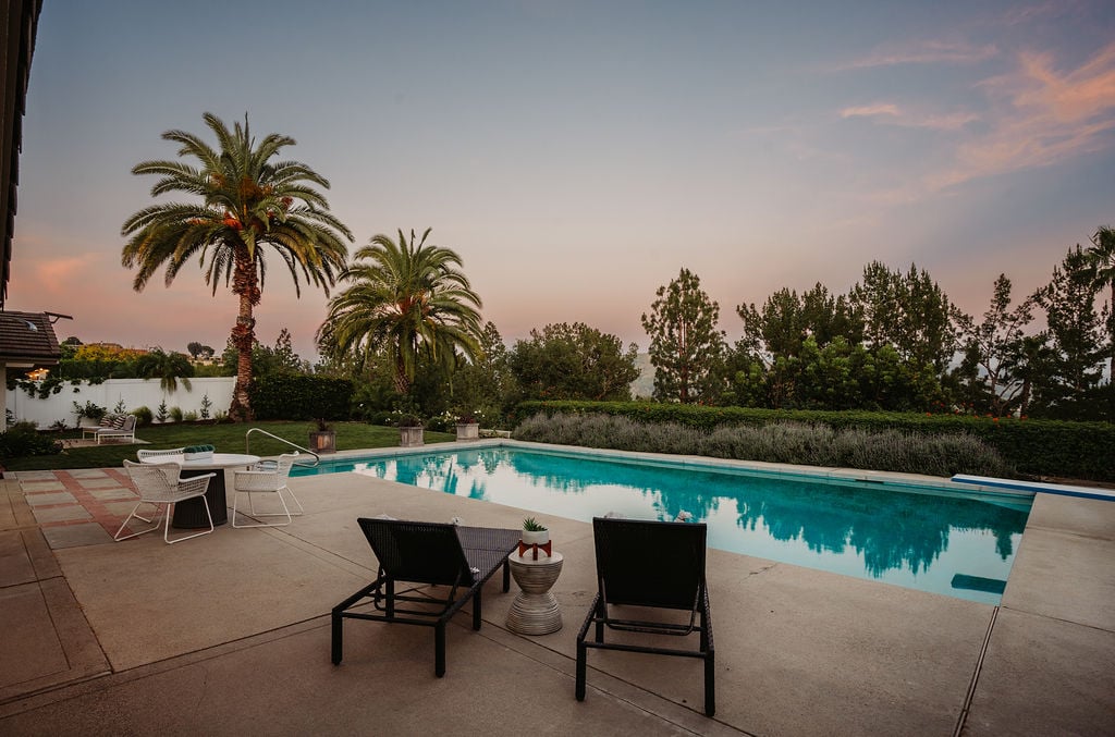 11042 Hunting Horn Drive, North Tustin, CA 