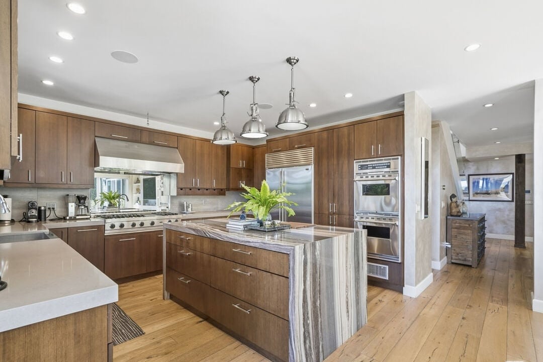 Solis Vista, Serra Rd, 90265