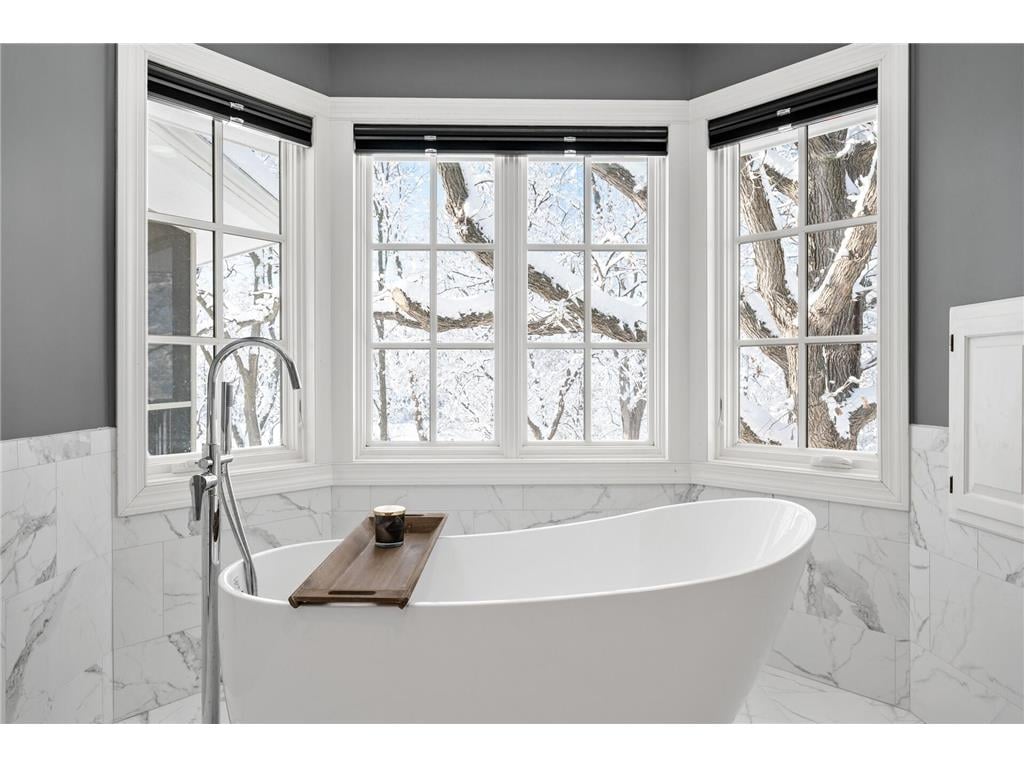 1820 Crosby Road, Wayzata