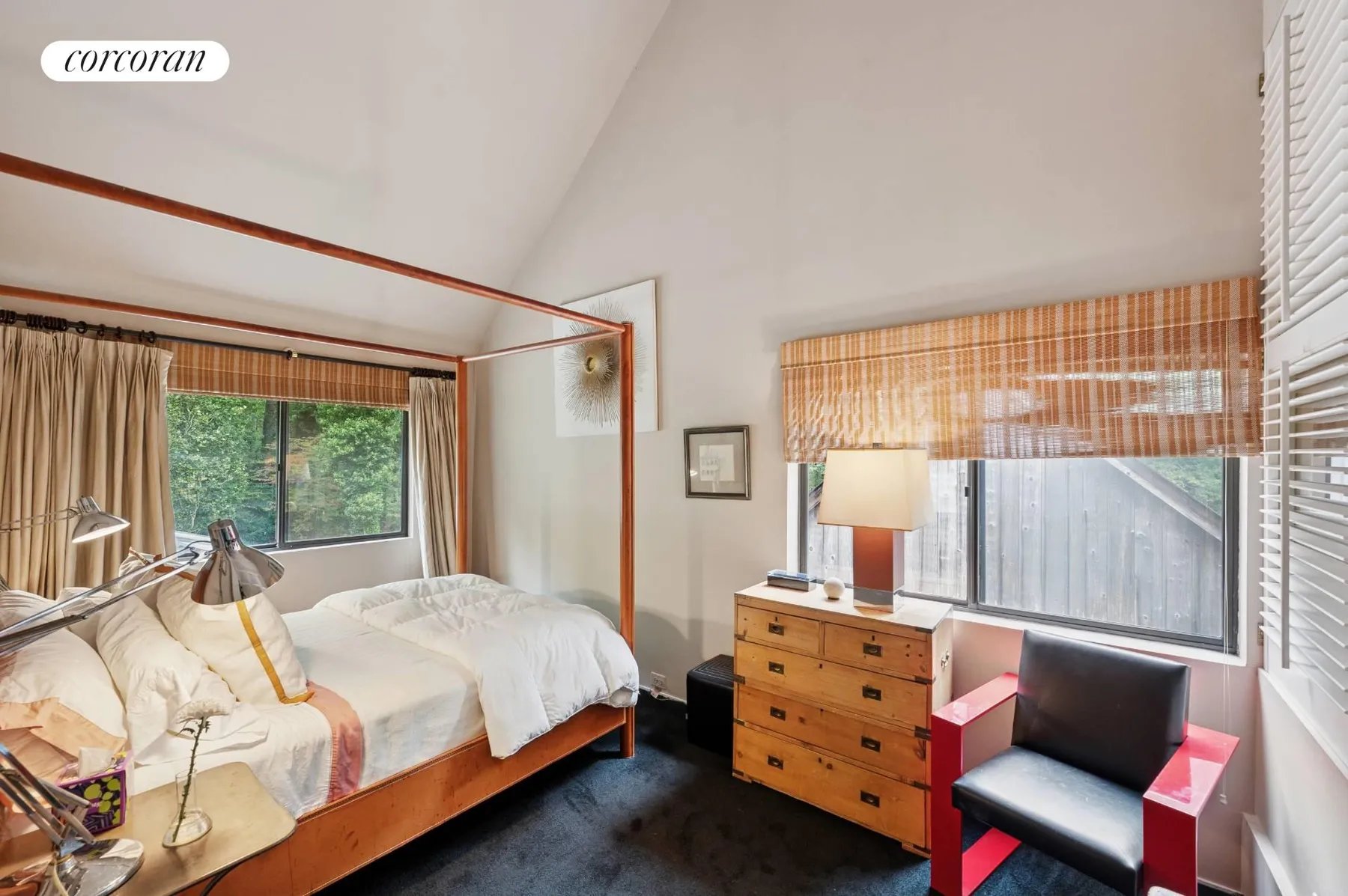 5 White Pine Rd
