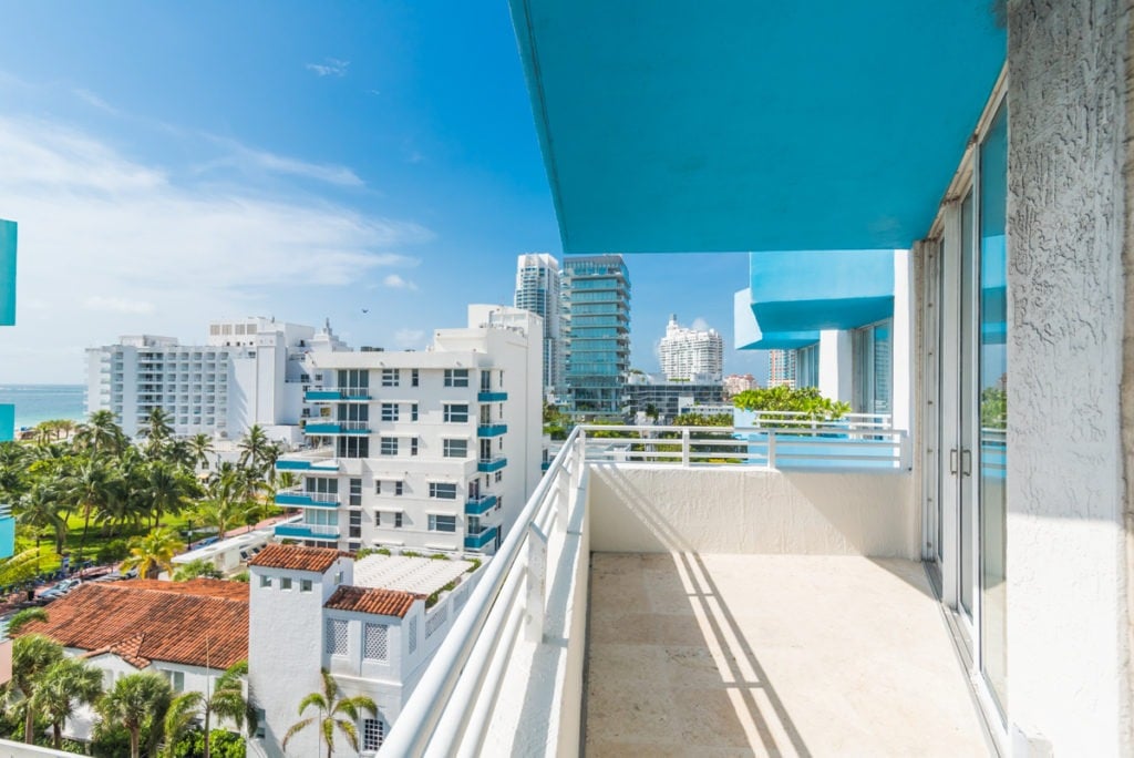 Luxury Sofi 3 Bedroom Lists at $1,675,000!