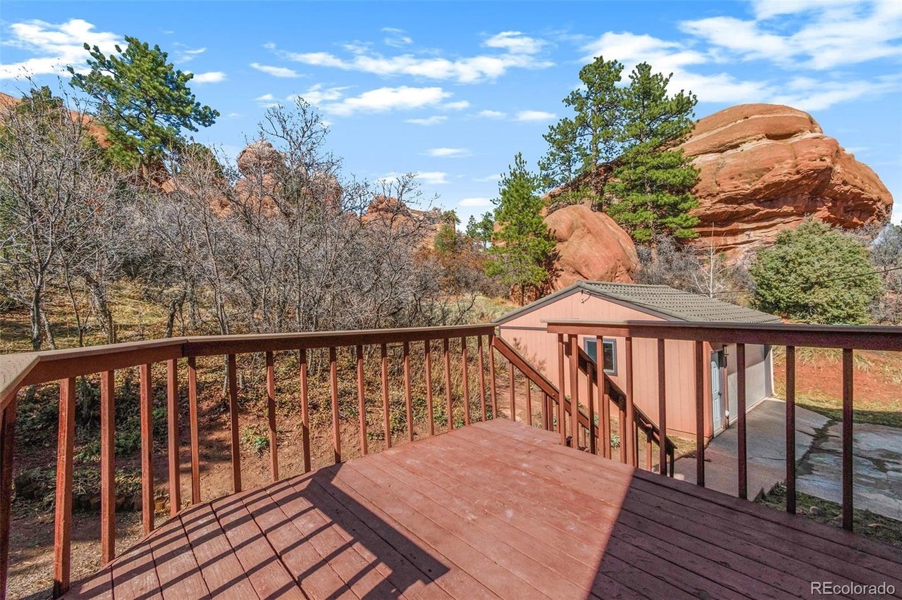 6225 Apache Dr