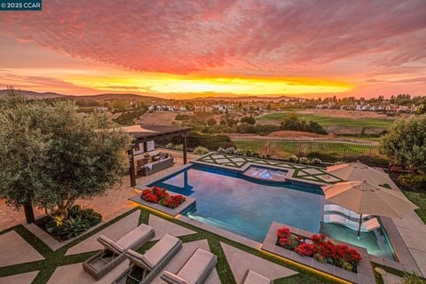 Bridges at Gale Ranch San Ramon