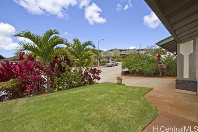92-1498 Punawainui St, Kapolei 96707