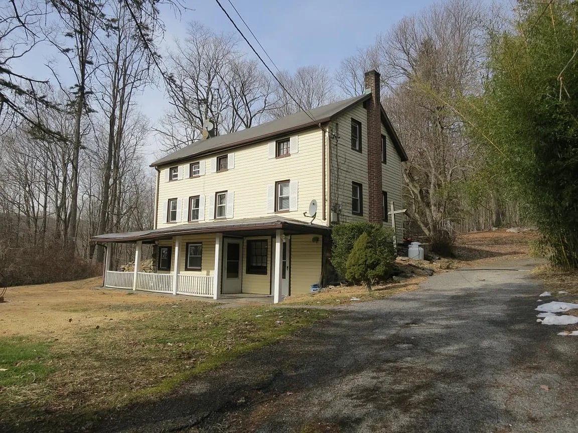 3258 Old Crompond Rd