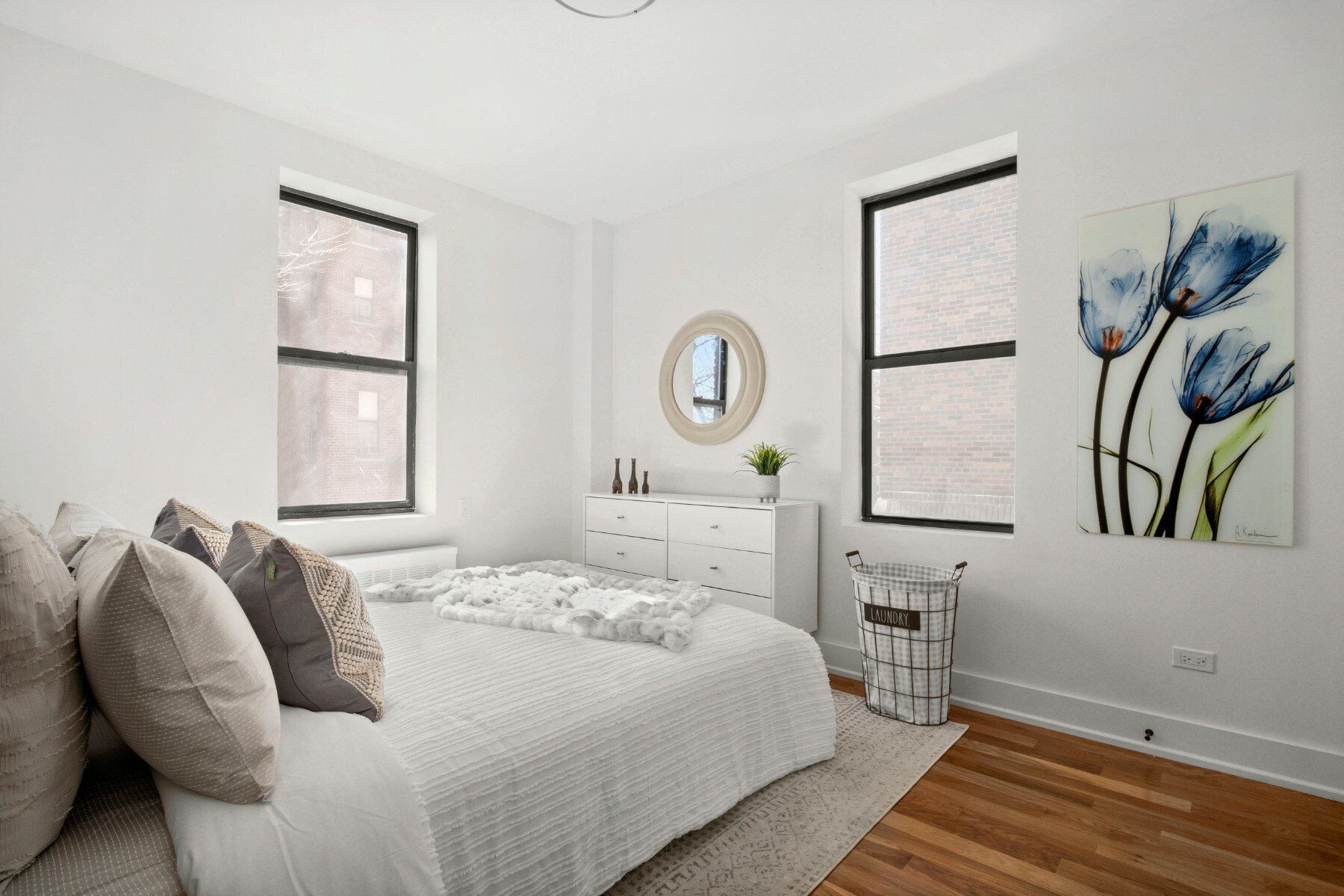 32-86 33rd Street #C5