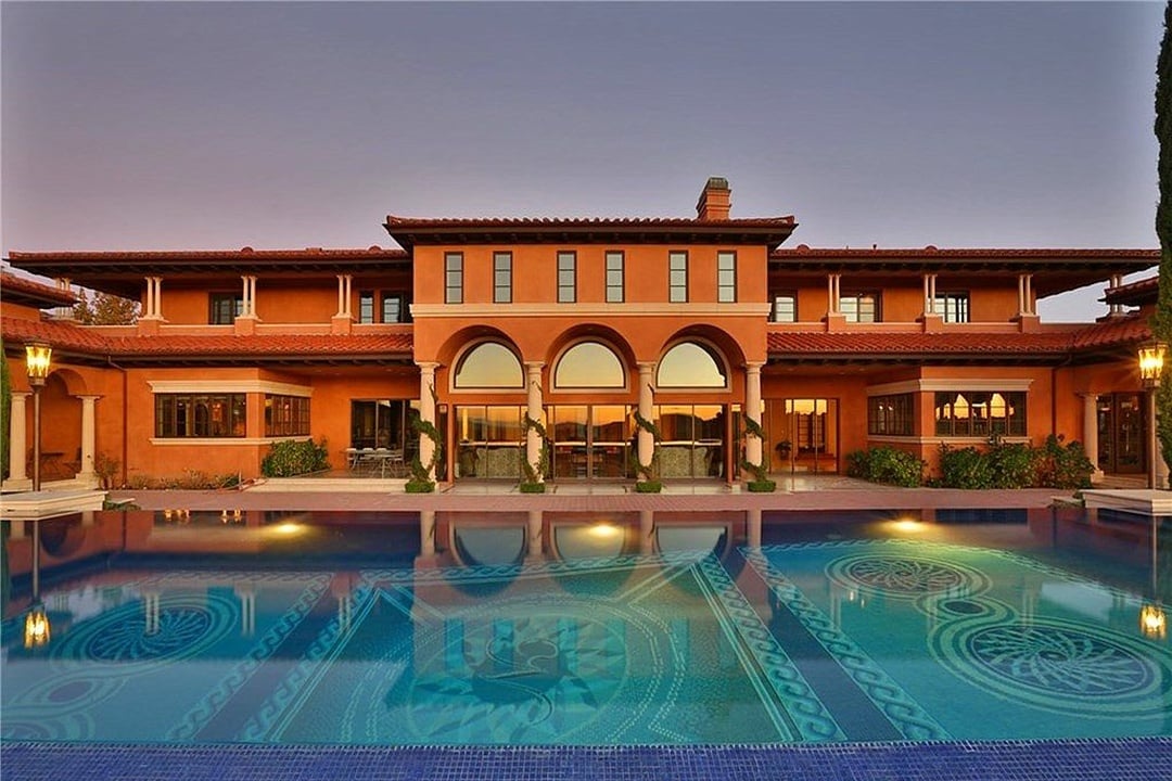 Tranquil Opulent