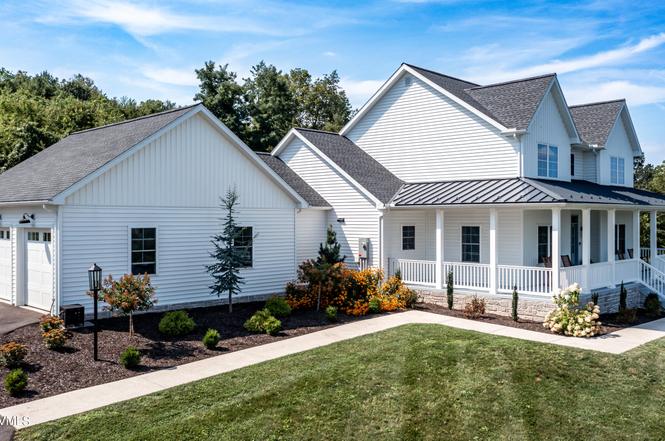 285 Sunnyside Dr