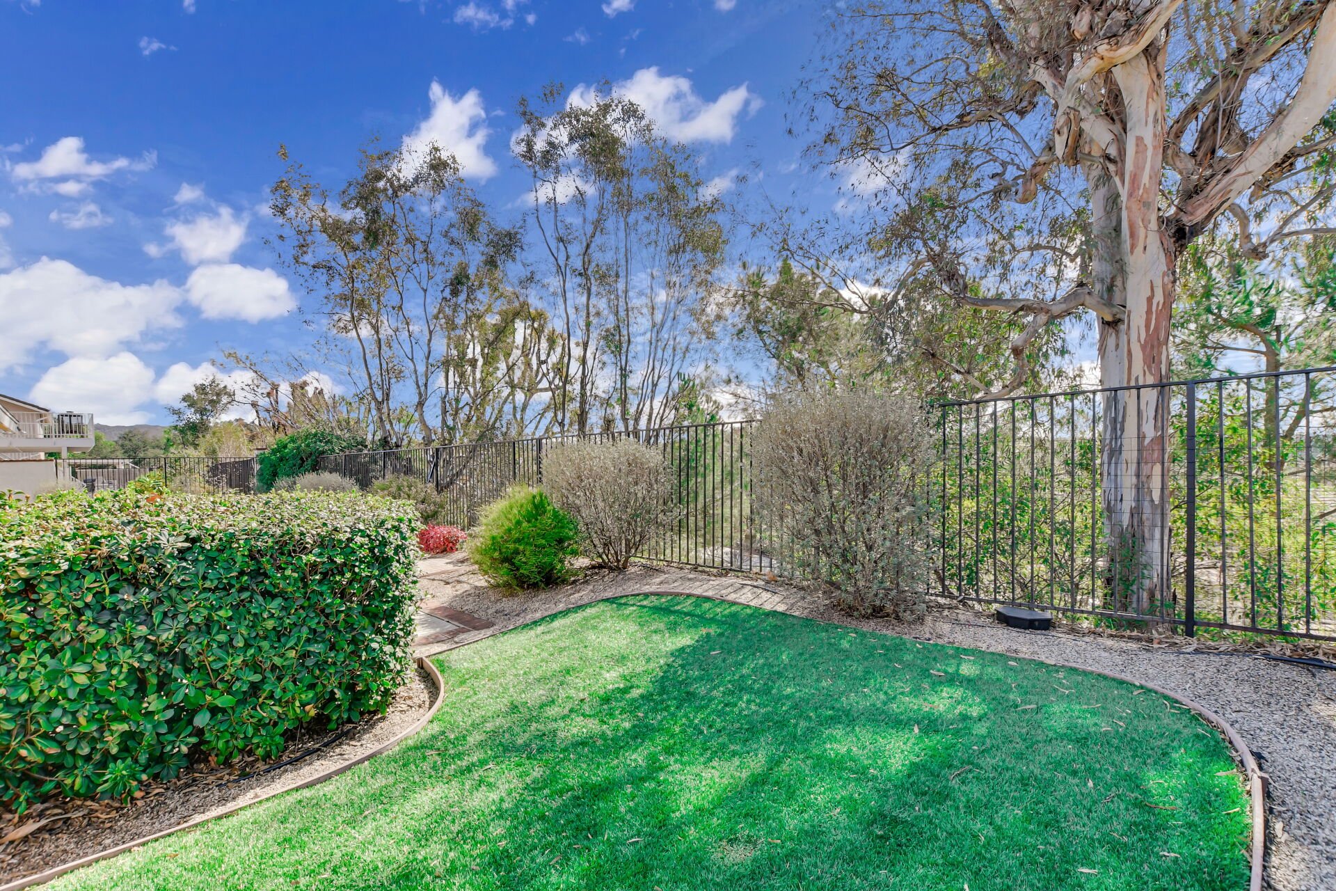 2160 Golden Hills Road