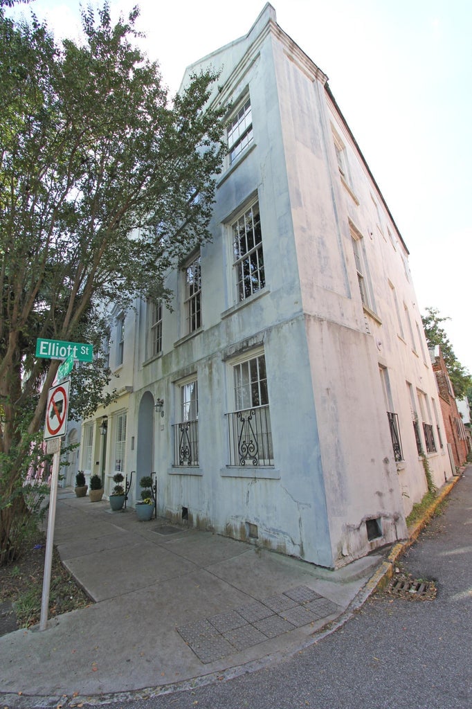 107 East Bay Street