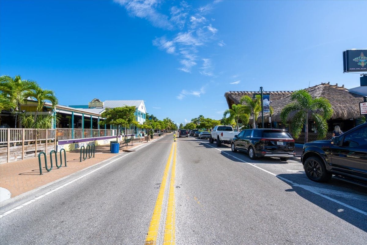 8106 Moonstone Dr #17-204