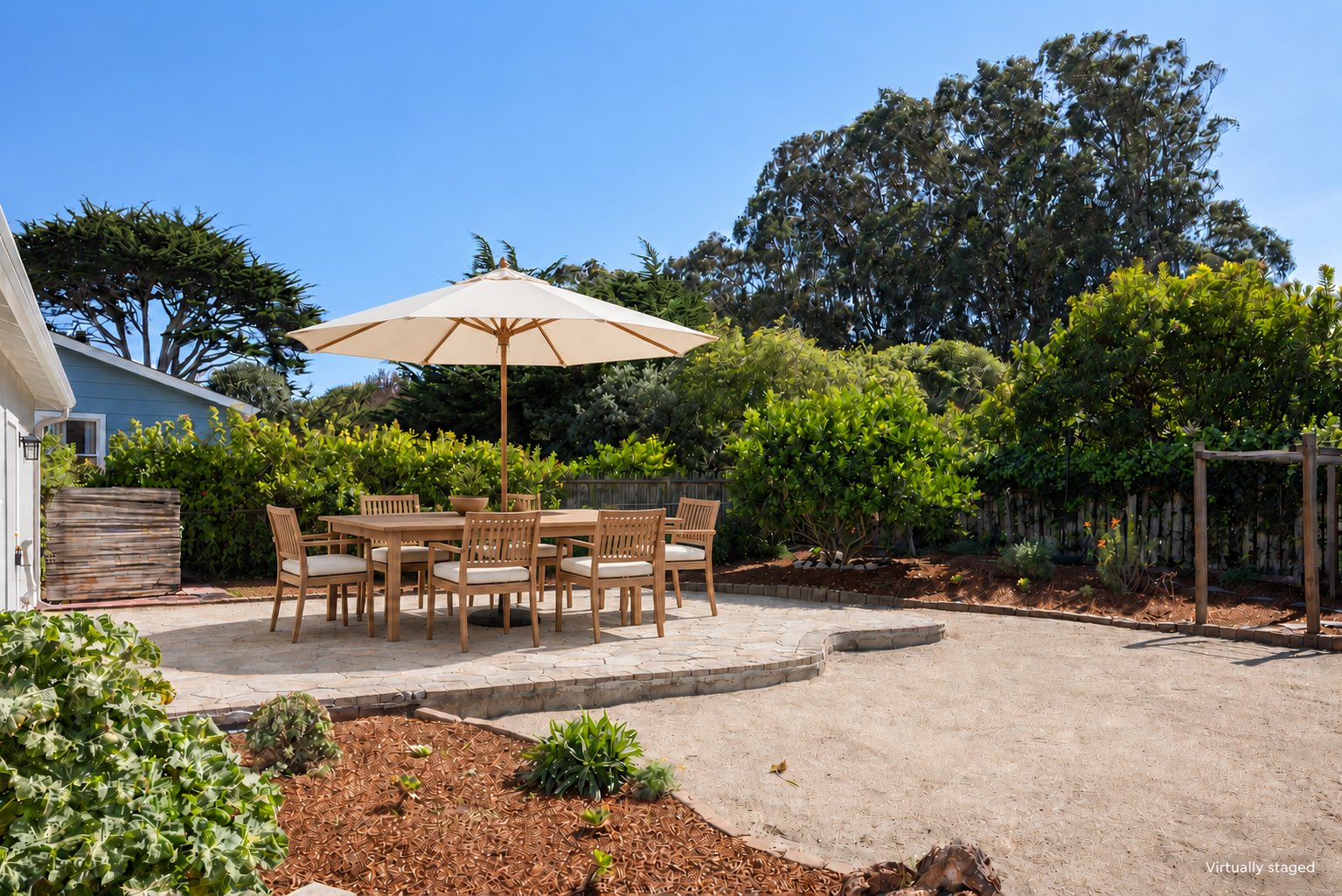 Coastal Living in Pacific Grove