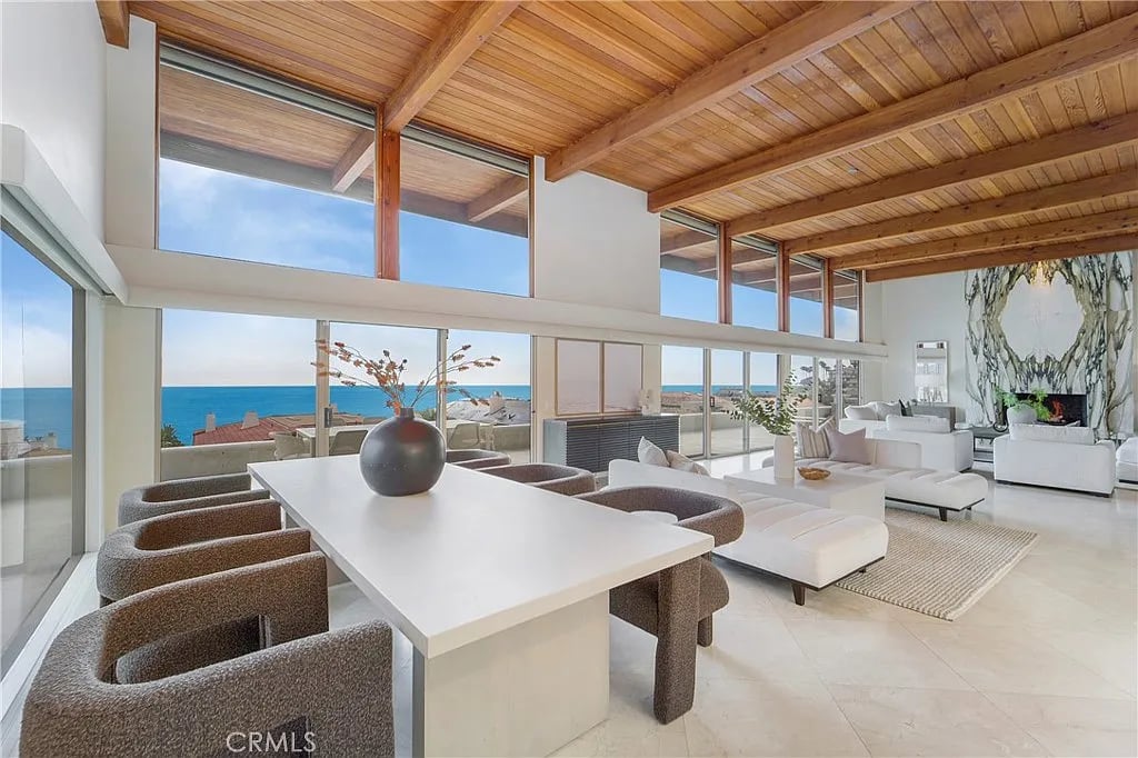 33811 Shackleton Isle