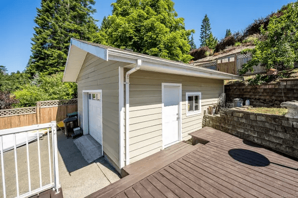 1418 Valley View Dr