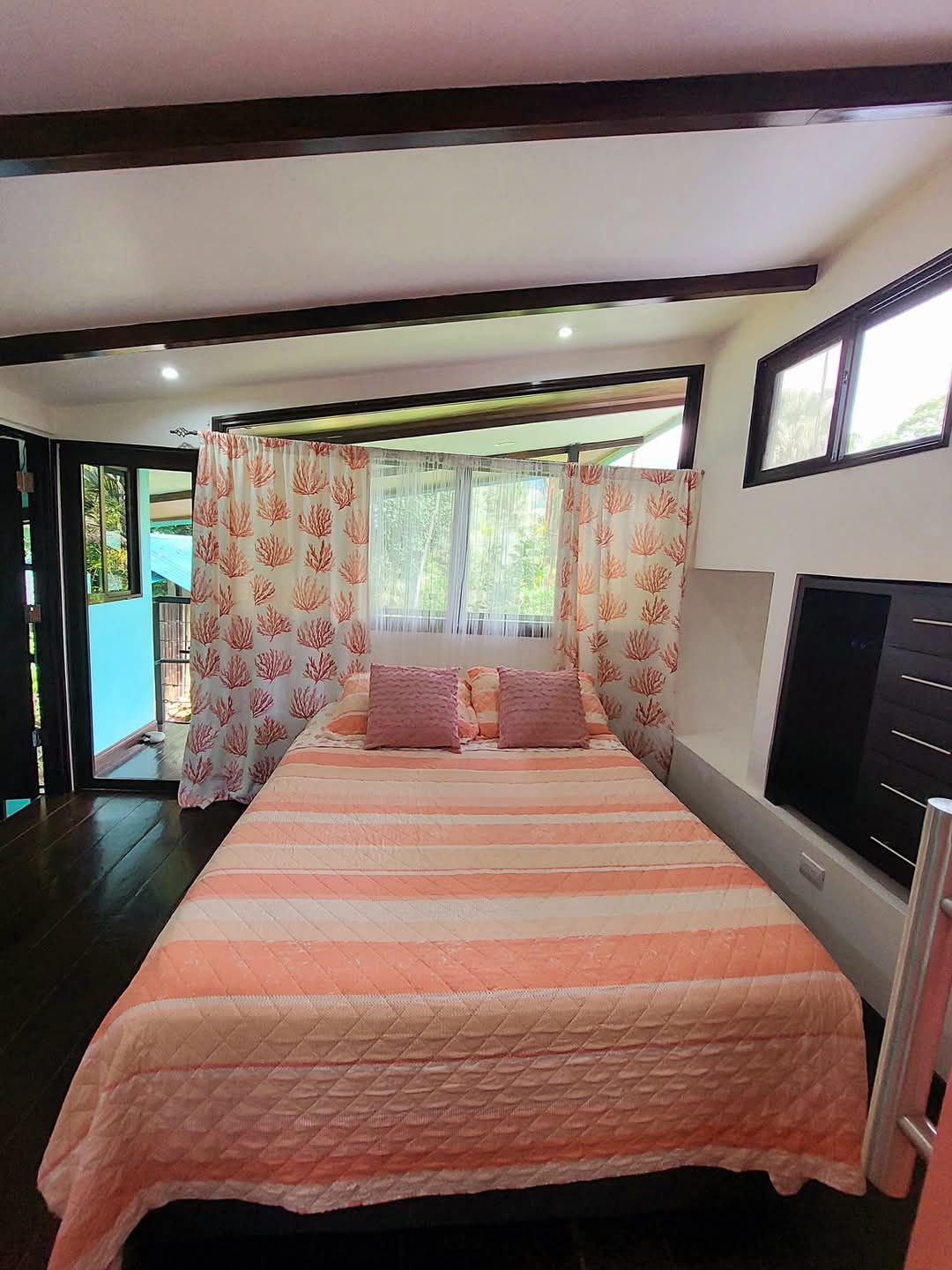 Stunning Two-Home Property in Ojochal – A Tropical Retreat with Two Pools
