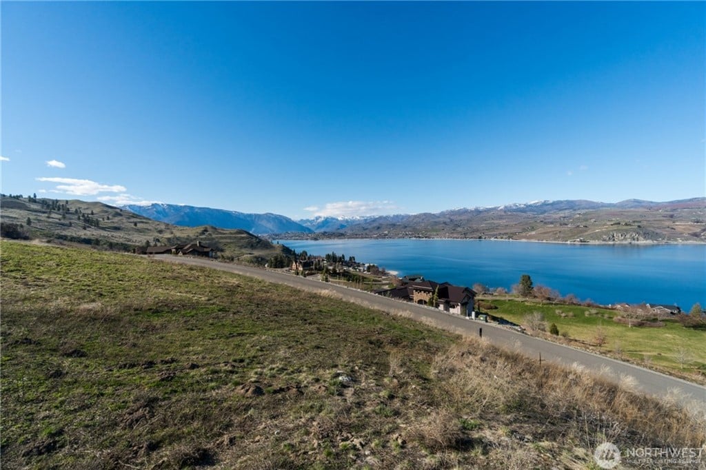 302 Clos CheValle Rd
