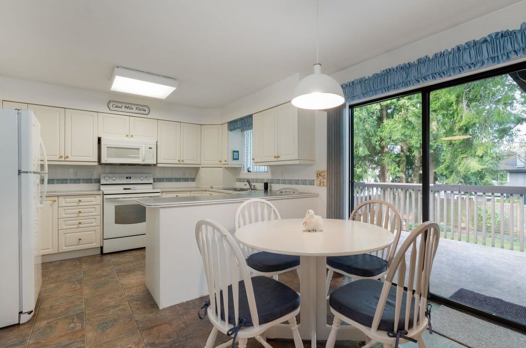 11487 Somerset Cres
