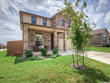 1402 Bluejay Ct