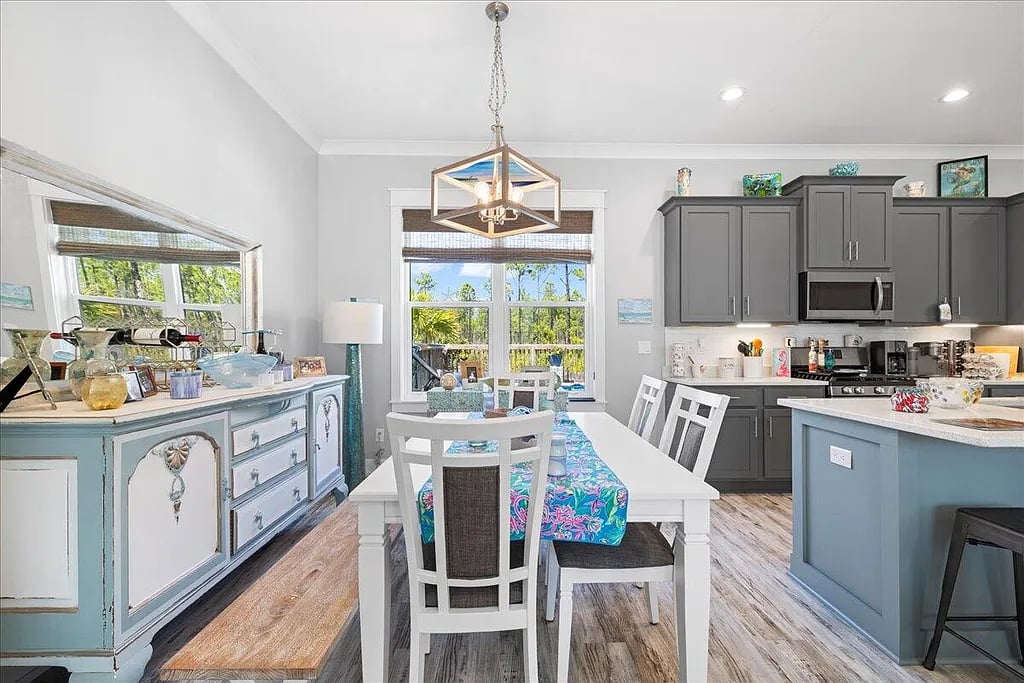 119 Woodshire Dr