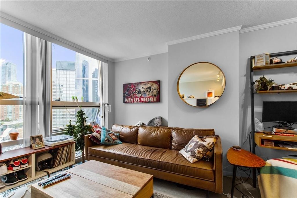 1050 Burrard St, #1606