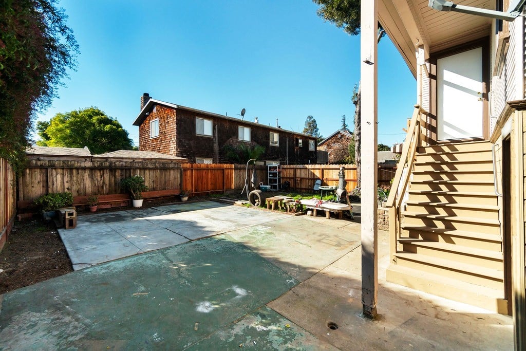 1512 Pacific Ave