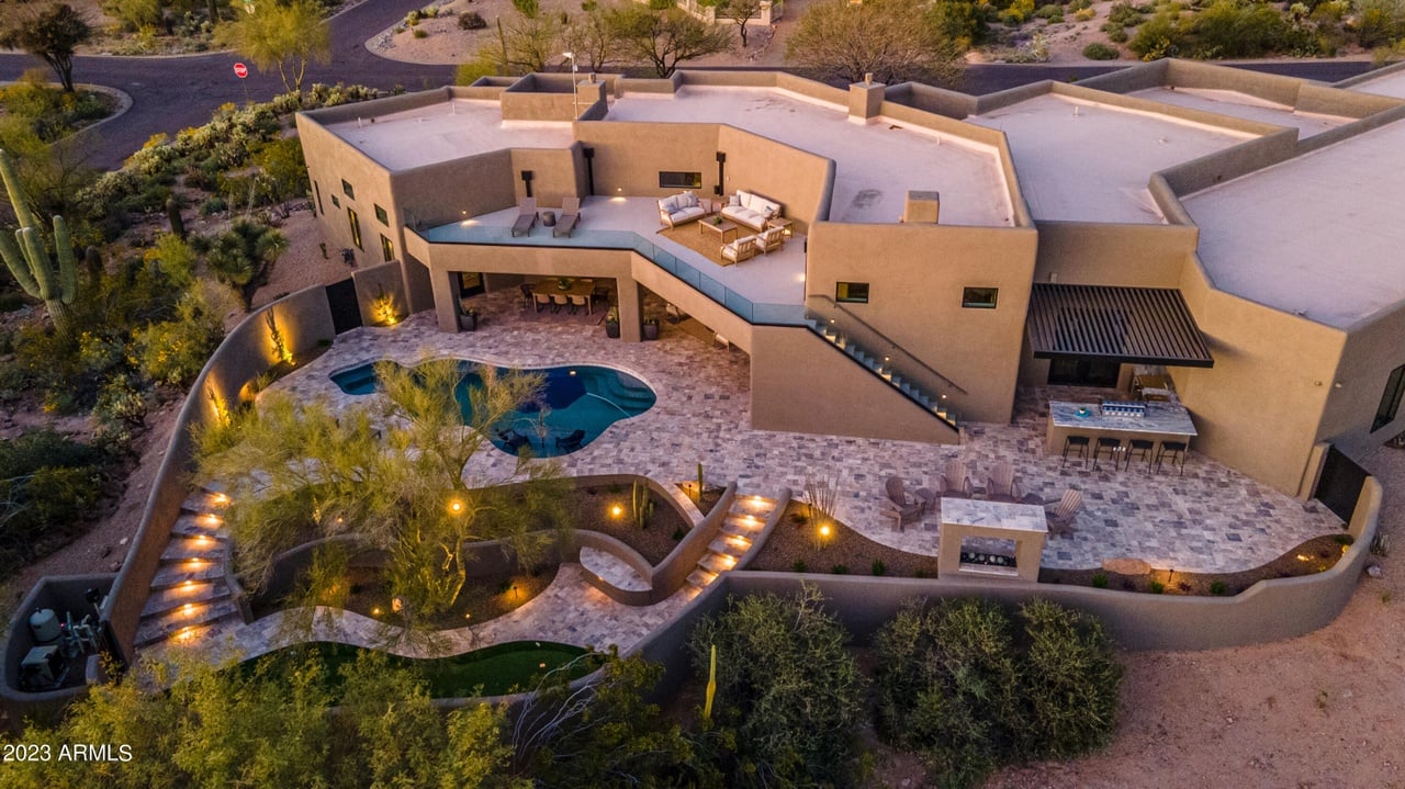 9387 E Adobe Dr