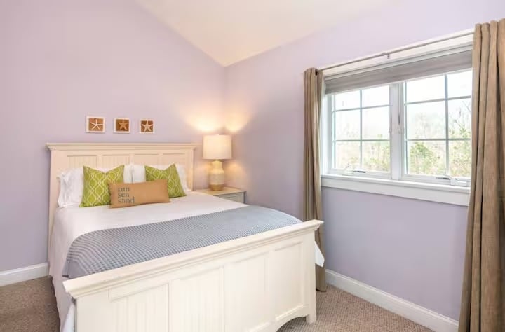 Tranquil and Centrally Located West Tisbury Home
