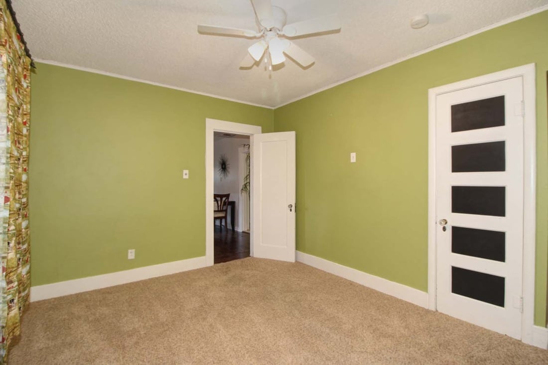 Just listed! Darling Elmhurst home