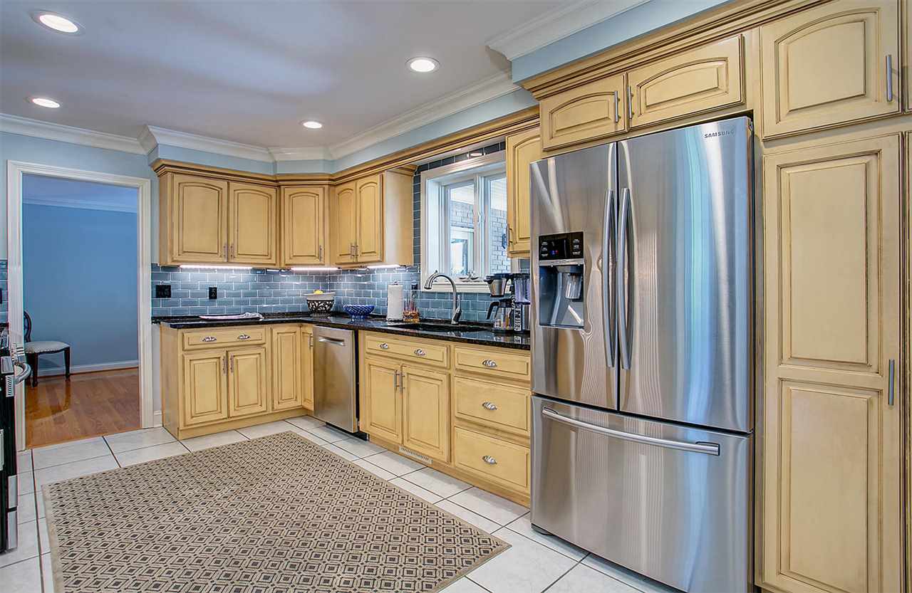 738 Old Scottsville Rd