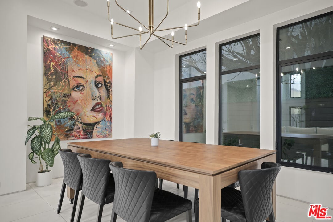 N Crescent Heights Blvd, 90046