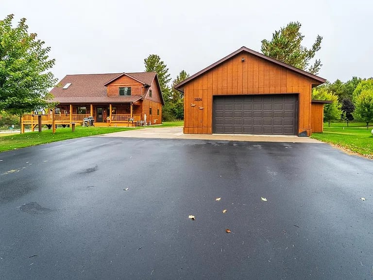 10604 Sutt Rd
