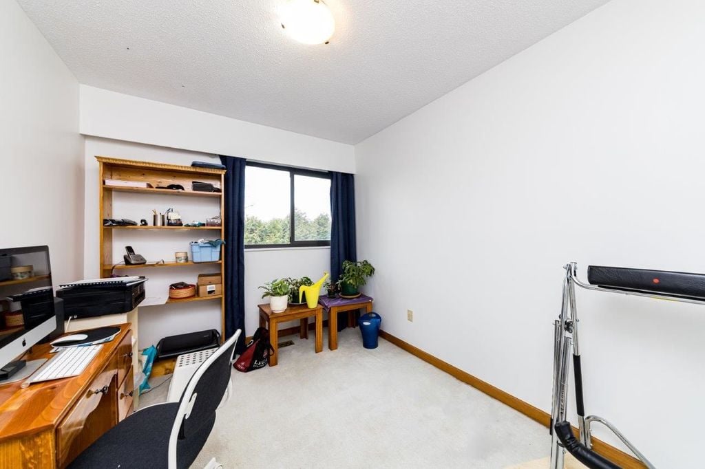 951 Old Lillooet Rd
