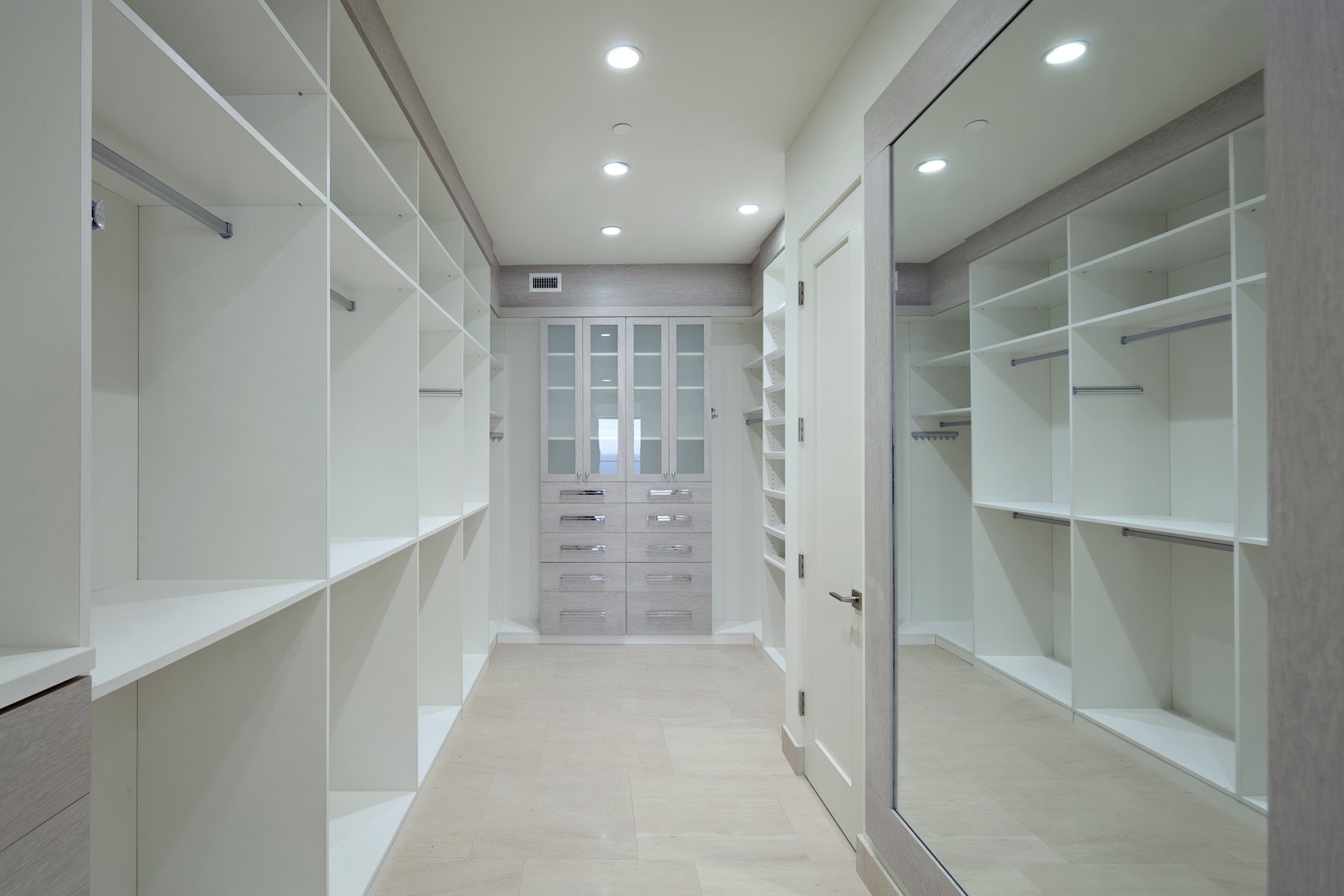 33 Bay Drive