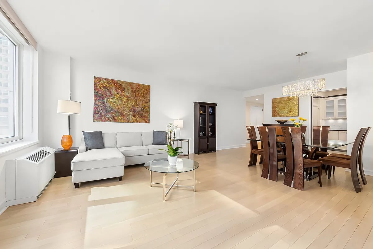 80 Riverside Blvd #5E
