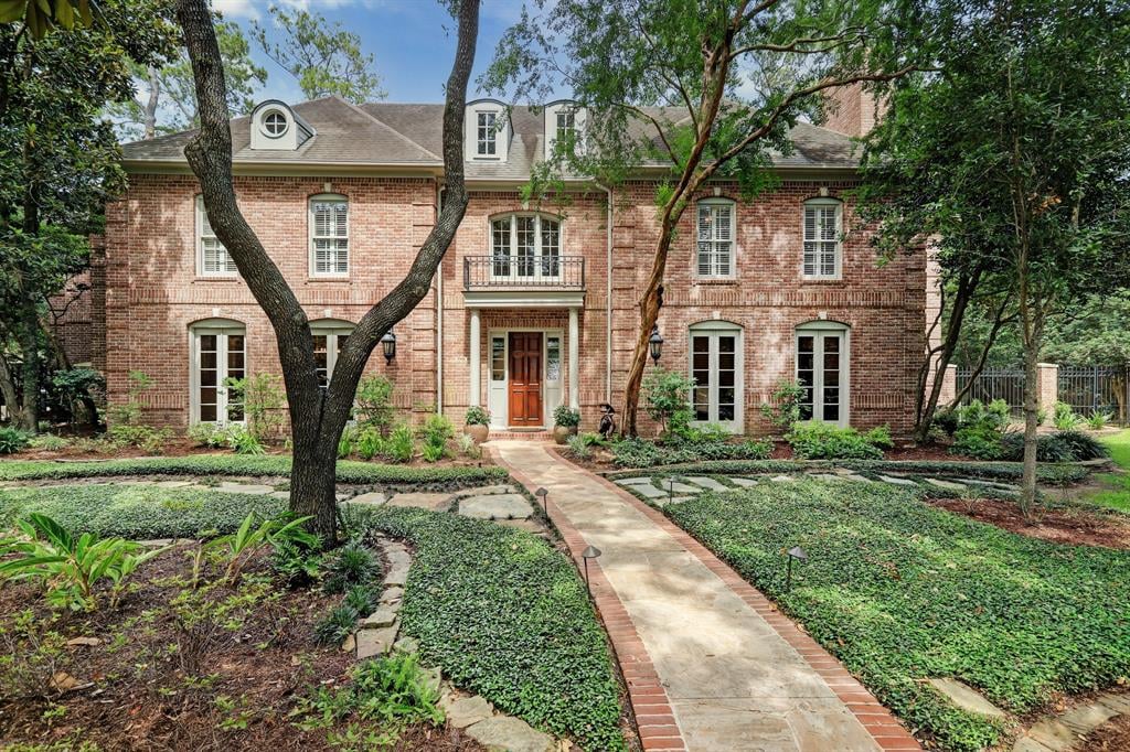 5 Bradfield Ct