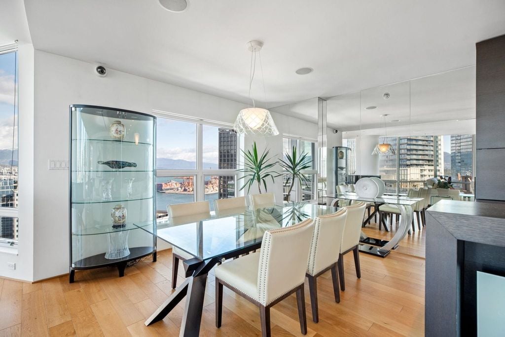 837 W Hastings St, #2801