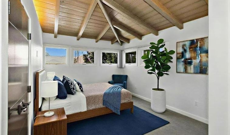  4326 Arista St, San Diego, CA 92103