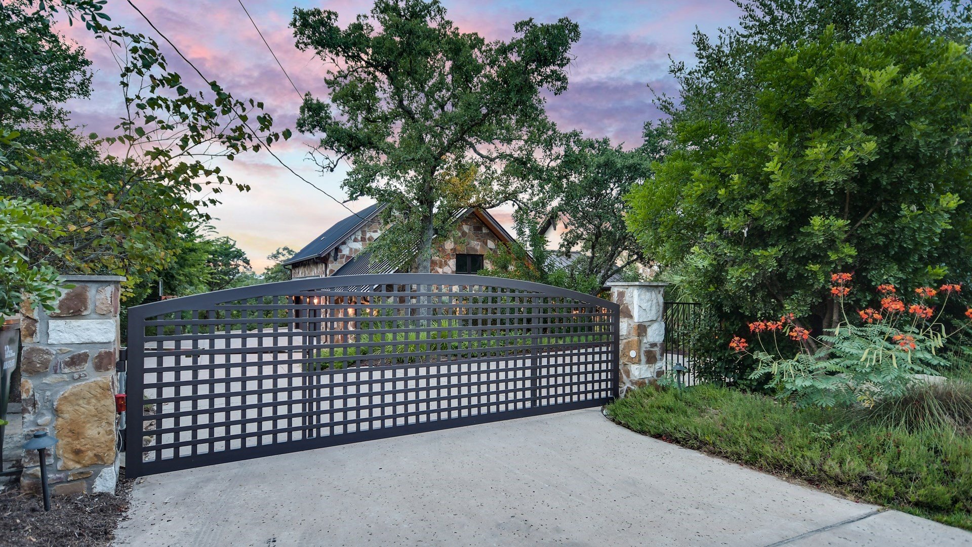 Colorado Contemporary with Privacy and Views