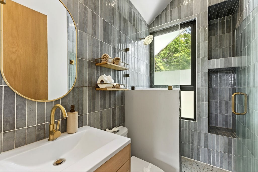 Casa Agave Azul | Contemporary 4-Bedroom Home with Detached Guest Casita in Playa Potrero