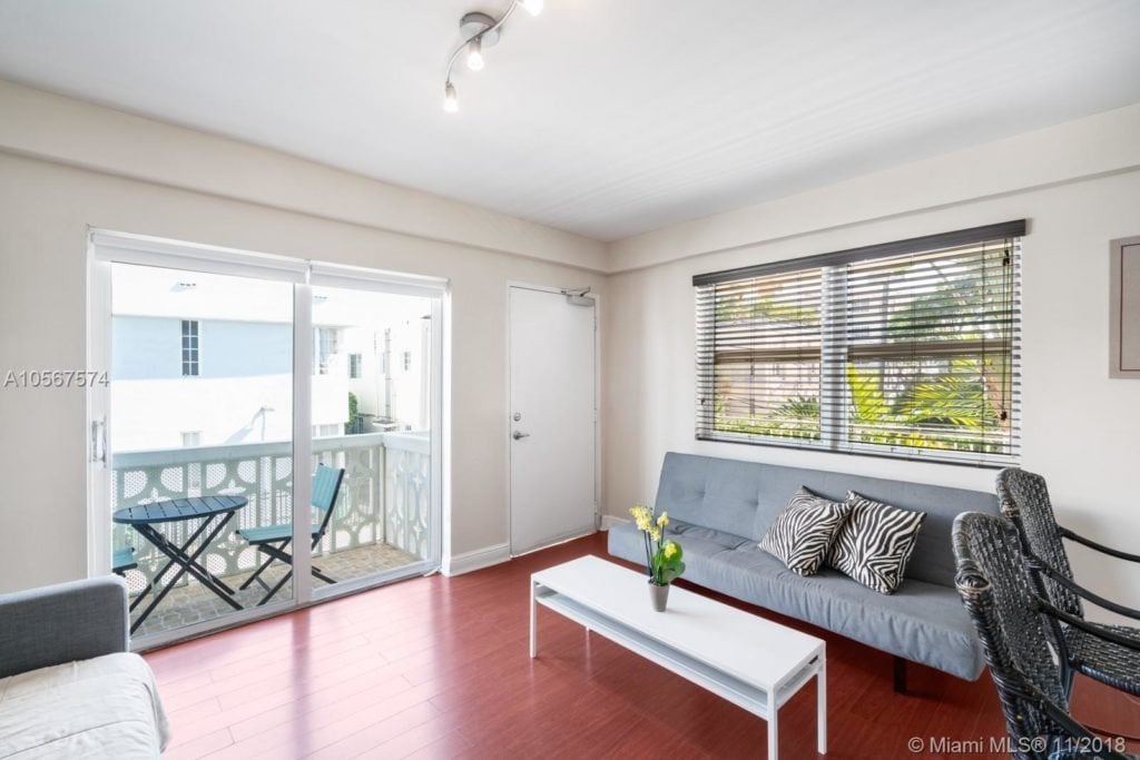 12 Unit Miami Beach Mid-century Building Sells at 751 Meridian by Luca Migliore