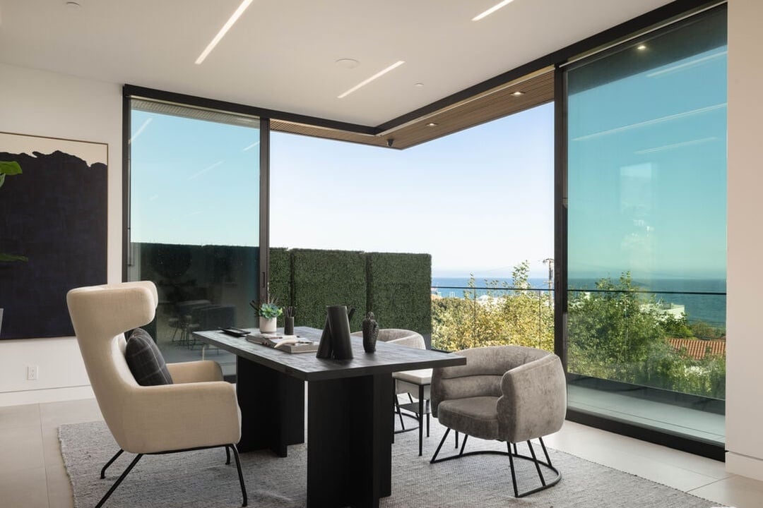 Zenith Horizon, Malibu Rd, 90265